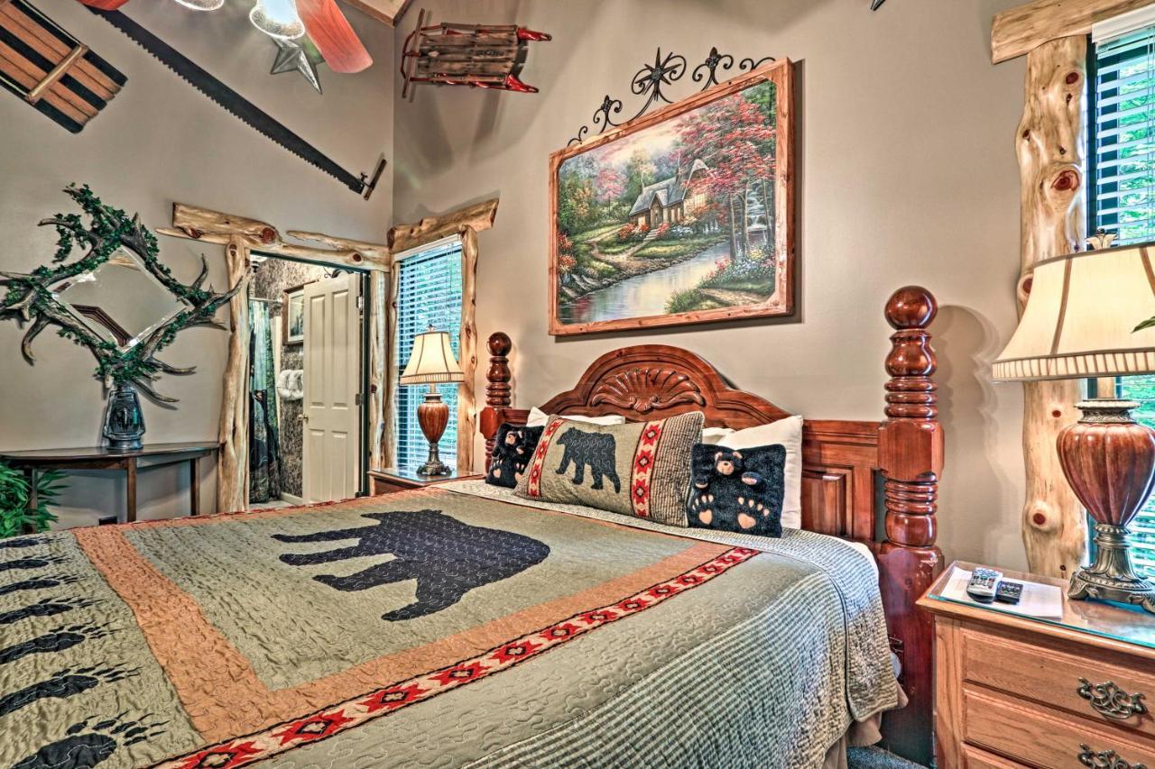 Eclectic Cabin With Hot Tub 1 Mi To Ober 蓋特林堡 外观 照片